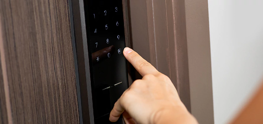 Smart Electric Locks Replacement Services in Alton