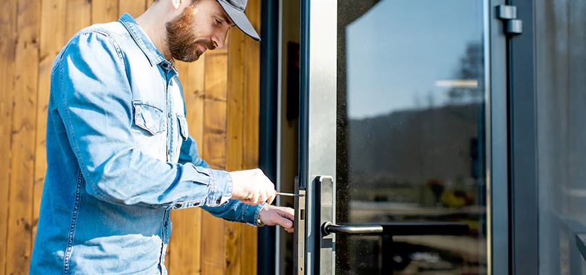 Frameless Glass Storefront Door Locks Replacement in Alton