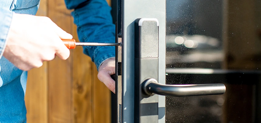 Aluminium Door Lock Replacement in Alton