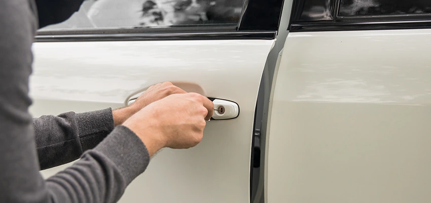 Unlock Car Door Service in Alton